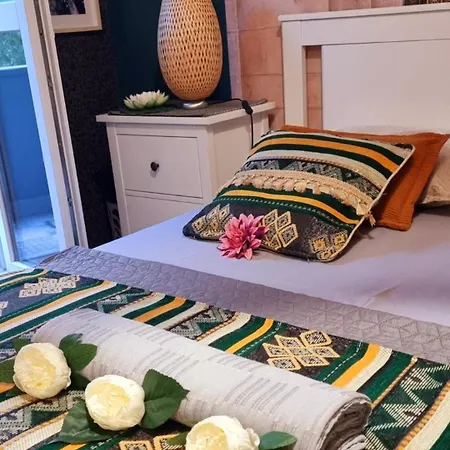 Bohemian Elly Homestay